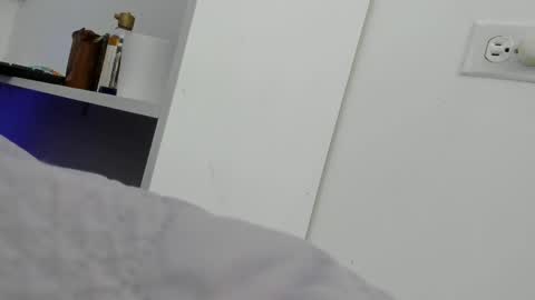 Alejandra online show from October 26, 4:41 am