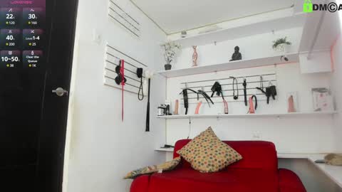 Alejandra online show from January 9, 12:30 pm