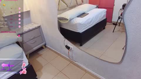 Snapshot of alejandra_martinss chatting on November 2, 2:59 am alejandra martins online show from November 2, 2:59 am