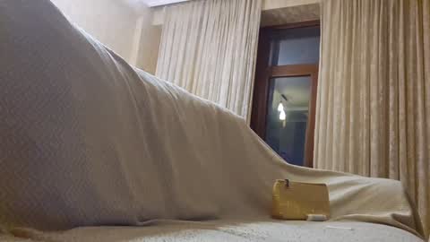 alejandradelaney online show from January 26, 11:39 pm