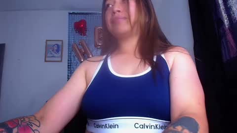 QUEEN OFF MILk  IM BACK  15 NOV online show from January 25, 8:00 pm