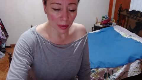 Snapshot of aleska_sex chatting on March 1, 3:53 am ALESKA online show from March 1, 3:53 am