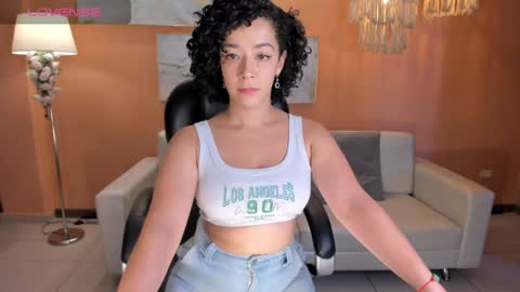 ALESSA ROMERO  online show from January 11, 7:38 pm