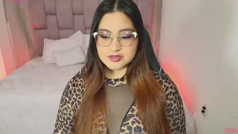 ALESSIA online show from July 10, 8:20 pm