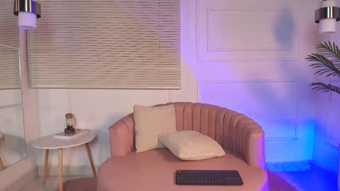 Alejandra  online show from September 24, 11:53 am