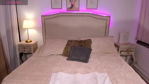 Alessia cruz online show from January 23, 12:25 am