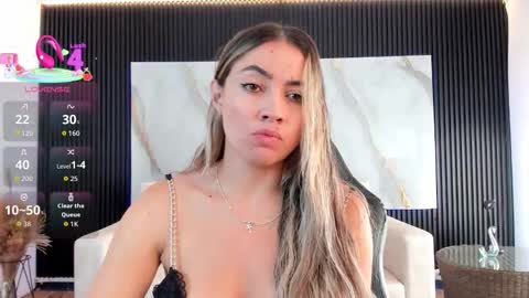 Snapshot of alessia_taylorr chatting on October 28, 1:06 pm Alessia Everyday From 0530 to 1430 Col Time online show from October 28, 1:06 pm