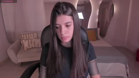 Alessia  online show from December 18, 8:25 pm