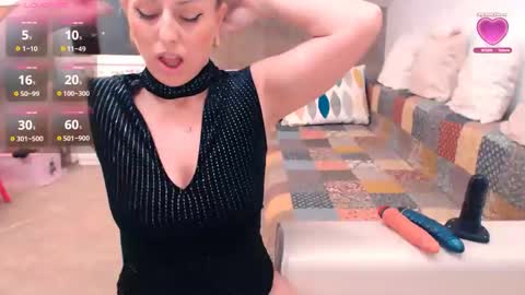 Snapshot of alesyadollblonde chatting on December 28, 6:50 pm AlesyadollBlonde online show from December 28, 6:50 pm