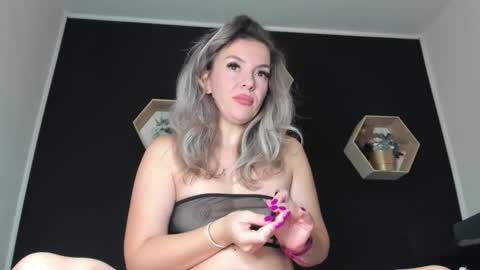 Snapshot of alesys69 chatting on October 4, 11:31 pm alesys69 online show from October 4, 11:31 pm