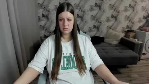 Aletta Oushen online show from February 21, 1:01 pm