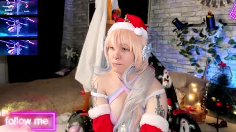 alex_howell online show from January 1, 8:58 pm