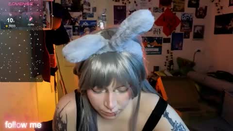 alex_howell online show from November 23, 8:43 pm