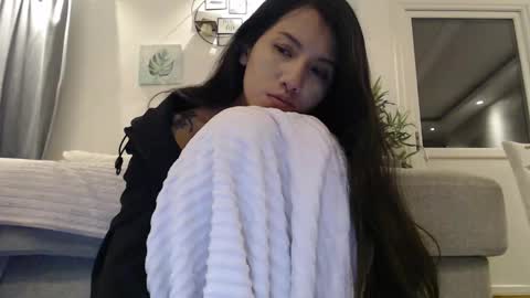 Nicha online show from January 1, 6:06 pm