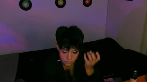 Alex online show from November 7, 1:22 am