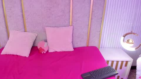 A L E X A   online show from April 17, 10:50 am