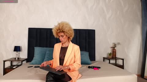 Alexa online show from December 19, 1:07 pm