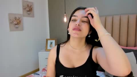Alexa Thaylor online show from January 31, 3:22 pm