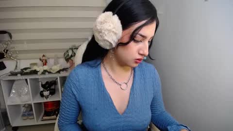 Snapshot of alexaa_obrien chatting on December 12, 12:16 am alexaa_obrien online show from December 12, 12:16 am