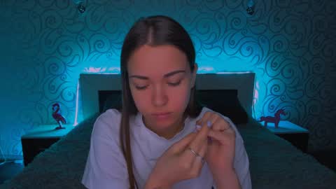 angel online show from December 12, 3:32 am