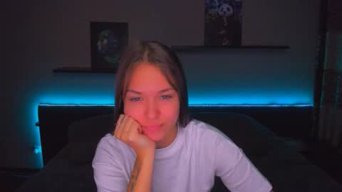 angel online show from December 18, 1:10 am