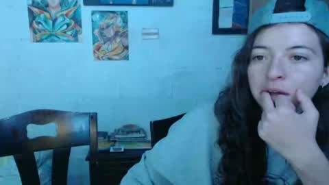 Snapshot of alexablu3 chatting on January 10, 2:14 am Alexa Blu3 online show from January 10, 2:14 am
