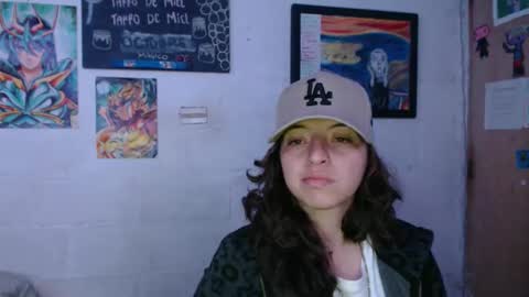 Alexa Blu3 online show from October 25, 3:47 am