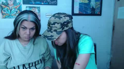 Snapshot of alexablu3 chatting on January 25, 10:39 pm Alexa Blu3 online show from January 25, 10:39 pm