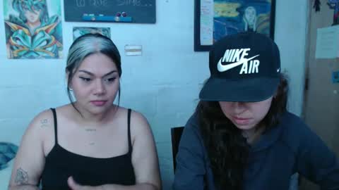 Snapshot of alexablu3 chatting on February 12, 11:09 pm Alexa Blu3 online show from February 12, 11:09 pm
