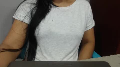 Snapshot of alexahot697 chatting on January 31, 1:33 am alexa online show from January 31, 1:33 am