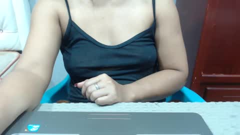 Snapshot of alexahot697 chatting on March 1, 12:23 pm alexa online show from March 1, 12:23 pm