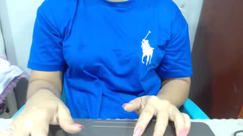 Snapshot of alexahot697 chatting on January 27, 11:22 am alexa online show from January 27, 11:22 am