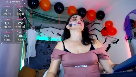 Alexa Moon online show from October 17, 5:38 pm