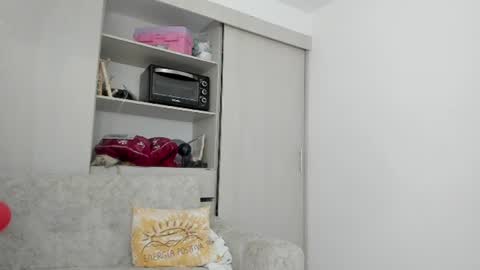 I am Alexandra online show from July 9, 3:20 am