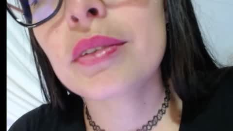 alexandrasaen online show from November 7, 1:33 am