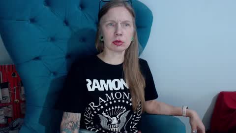 Alexandra online show from January 16, 5:44 pm