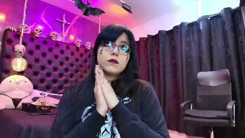 Snapshot of alexhoe_ chatting on March 11, 6:19 pm Alex online show from March 11, 6:19 pm