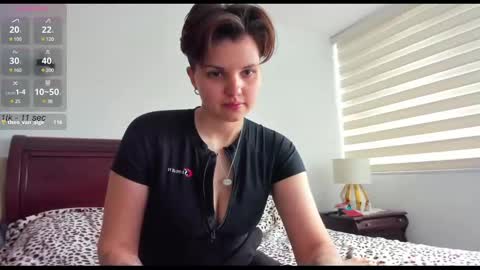 Alexia online show from February 14, 1:51 pm