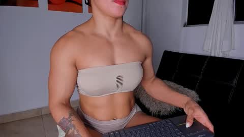 alexiafit online show from November 26, 7:59 pm