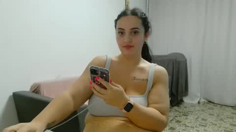 alexis262293738 online show from February 24, 7:56 pm