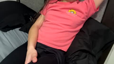 Alexis online show from January 2, 7:33 am