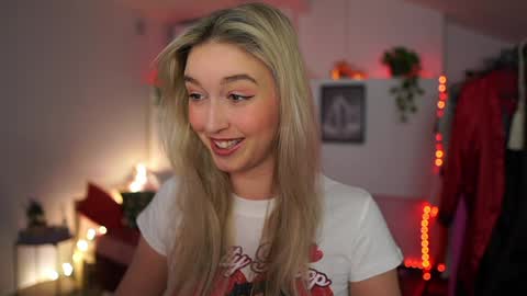 Snapshot of alexis___texas chatting on January 19, 7:04 pm Alexis Texas online show from January 19, 7:04 pm