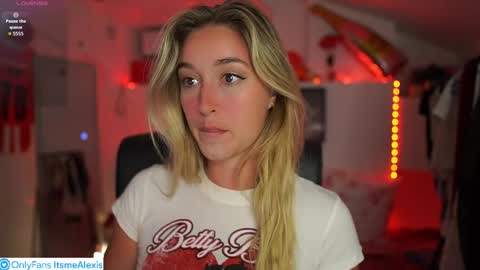 Snapshot of alexis___texas chatting on September 21, 6:28 pm Alexis Texas online show from September 21, 6:28 pm