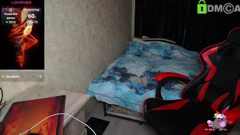 Snapshot of alexis_gordon chatting on October 31, 8:24 pm Alexis online show from October 31, 8:24 pm