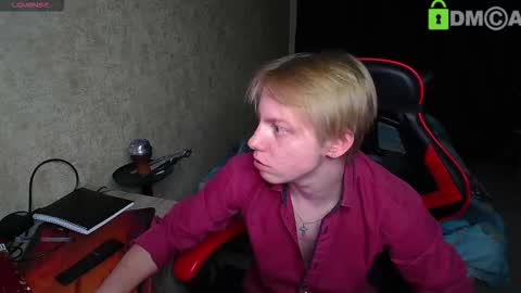 Snapshot of alexis_gordon chatting on October 19, 7:27 pm Alexis online show from October 19, 7:27 pm