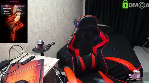 Snapshot of alexis_gordon chatting on October 17, 8:12 pm Alexis online show from October 17, 8:12 pm