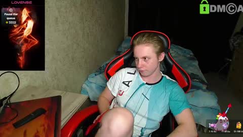 Snapshot of alexis_gordon chatting on October 27, 11:43 pm Alexis online show from October 27, 11:43 pm