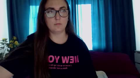 alexismacc online show from September 17, 3:37 am