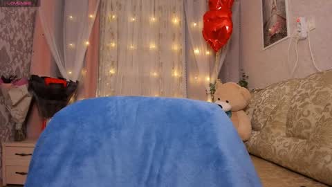 Amely online show from December 29, 1:13 am