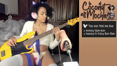 Alexis Wilson online show from January 6, 12:02 pm